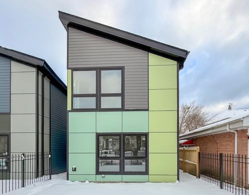 6749 S Langley Ave, Chicago, IL, 60637-4136 | Card Image