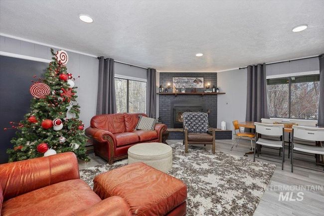 186 Phillips Creek Ln, House other with 3 bedrooms, 2 bathrooms and null parking in Fairfield ID | Image 6