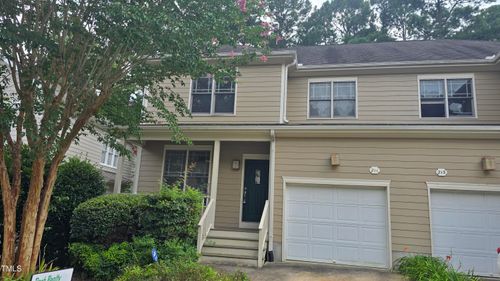 211 Bluefield Road, Chapel Hill, NC, 27517 | Card Image