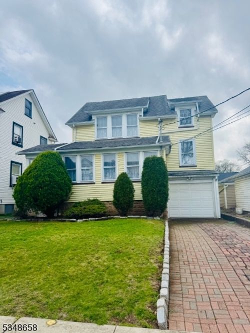 840 Cleveland Ave, Elizabeth, NJ, 07208-1466 | Card Image