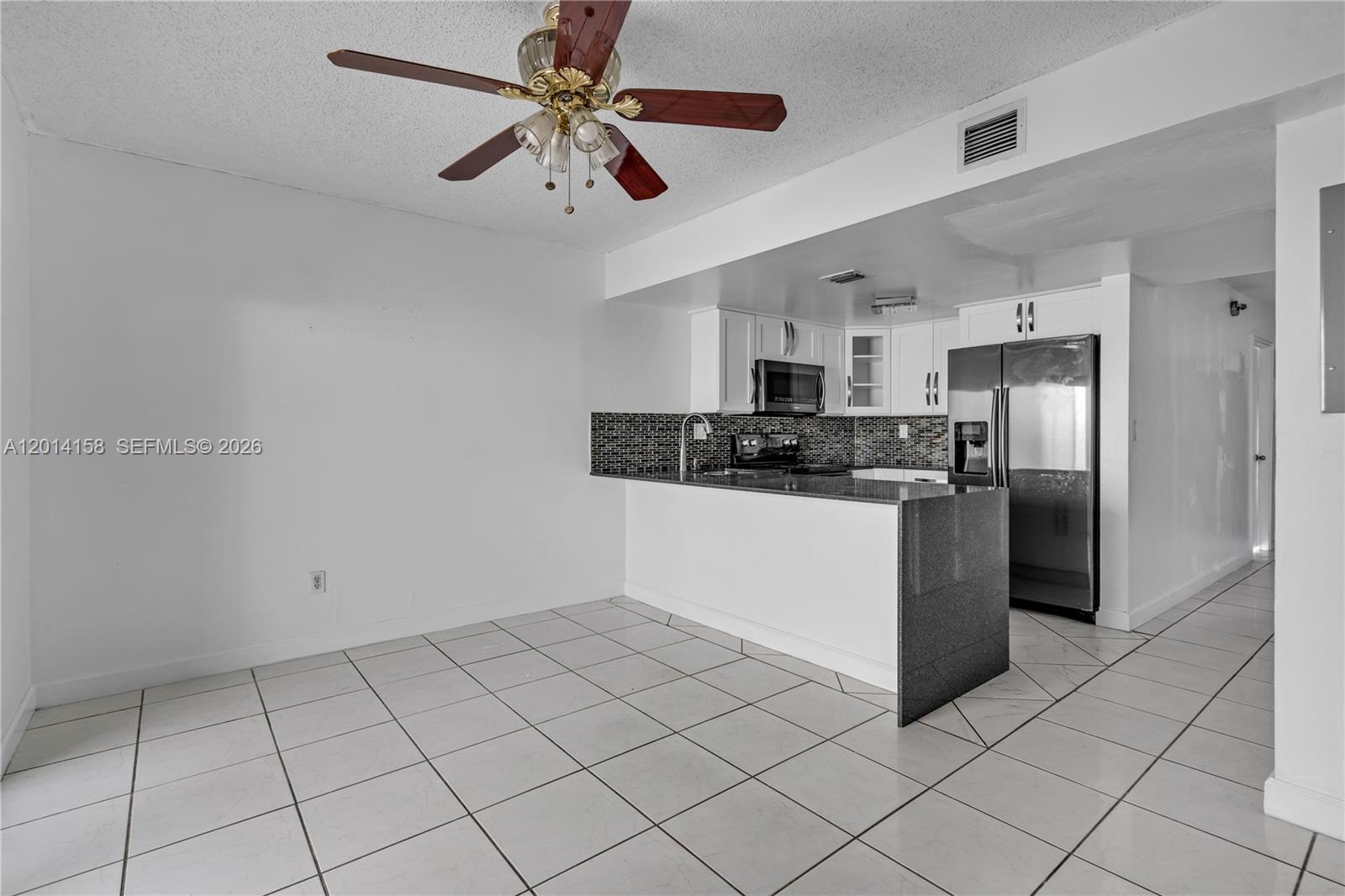 Residential Lease in Hialeah 2