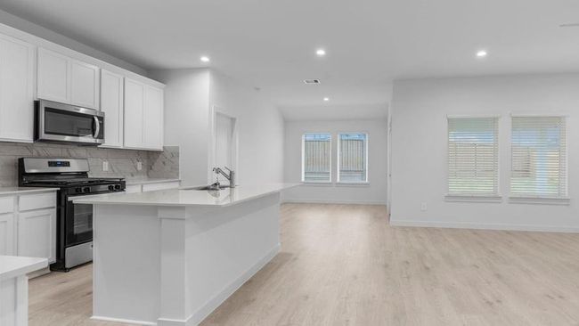 *Images and 3D tour are for illustration only and options may vary from home as built. | Image 11
