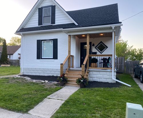 114 Ann Street, Sarnia, ON, N7T2E7 | Card Image