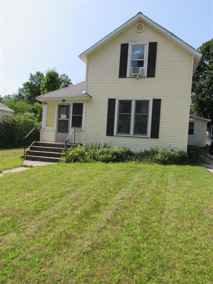 Meade St, Montague, MI 49437