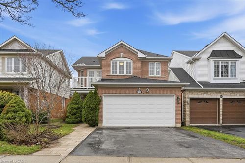 5189 Blue Spruce Ave, Burlington, ON, L7L6J5 | Card Image