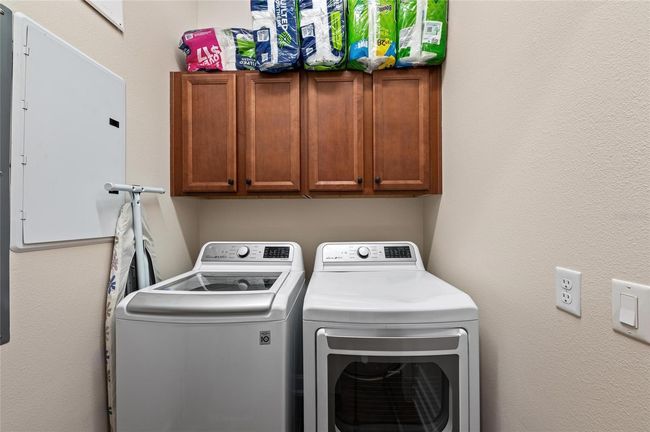 UNIT-201 - 241 Sapphire Lake Dr, Condo with 3 bedrooms, 3 bathrooms and null parking in Bradenton FL | Image 54