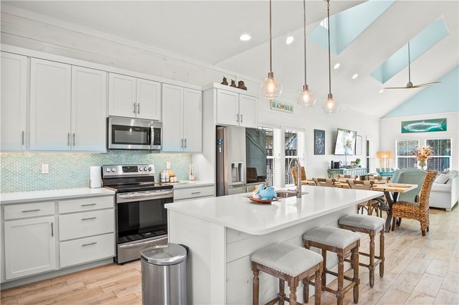 268 Nautilus, House other with 3 bedrooms, 3 bathrooms and 4 parking in Port Aransas TX | Image 17