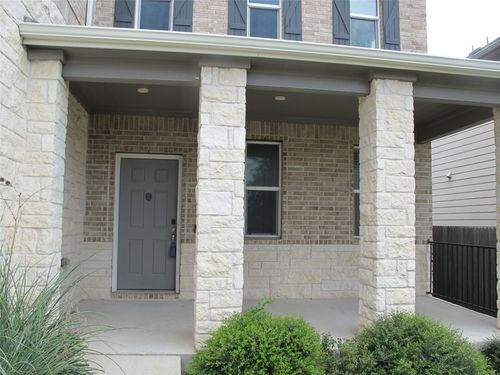 7820 Big Wind Way, Austin, TX, 78724-3347 | Card Image