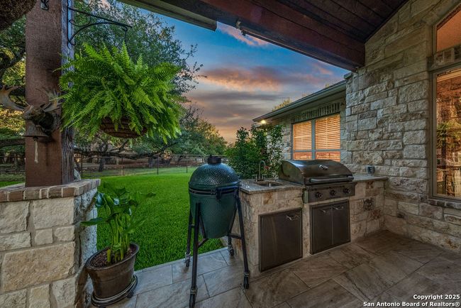 Outdoor grill &amp; sink | Image 35