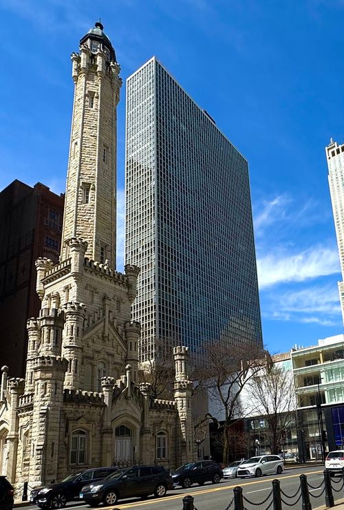 apt-17k-111 E Chestnut St, CHICAGO, IL, 60611-2086 | Card Image