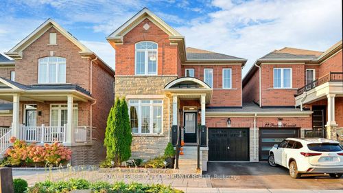 24 Pavlova Cres, Richmond Hill, ON, L4E0V8 | Card Image