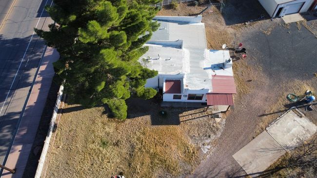 300 N State St, House other with 3 bedrooms, 2 bathrooms and 2 parking in Fort Davis TX | Image 42