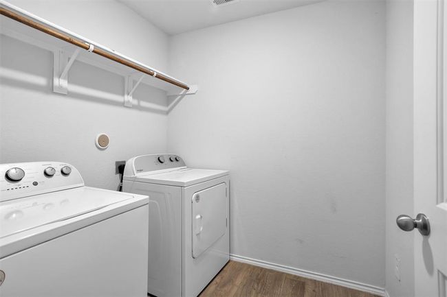 127 Barton Creek Dr, House other with 4 bedrooms, 2 bathrooms and 2 parking in Huntsville TX | Image 31
