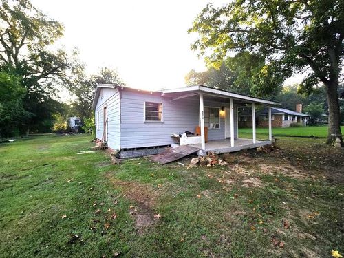 228 Hawthorne St, Elkhart, TX, 75839-6116 | Card Image