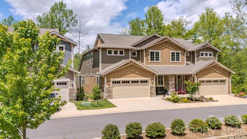 552 Sweet Birch Park Ln, Black Mountain, NC, 28711-0465 | Card Image