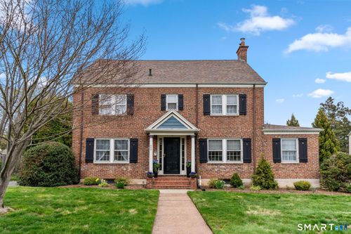 602 Park Rd, West Hartford, CT, 06107-3441 | Card Image