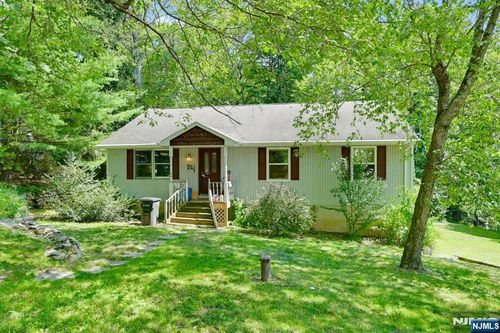 36 Morsemere Rd, Hewitt, NJ, 07421-1539 | Card Image