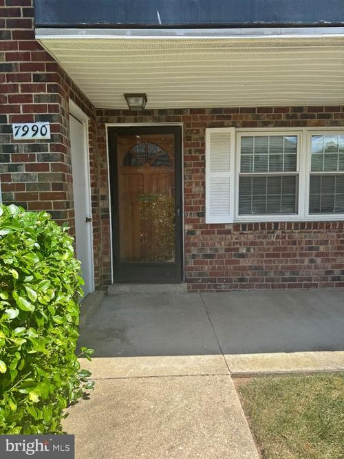 7990 Lakecrest Dr, GREENBELT, MD, 20770-3306 | Card Image