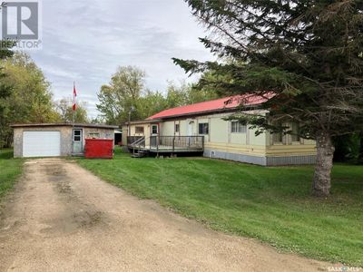 520 Parkdale St, House other with 2 bedrooms, 2 bathrooms and null parking in Carrot River SK | Image 1