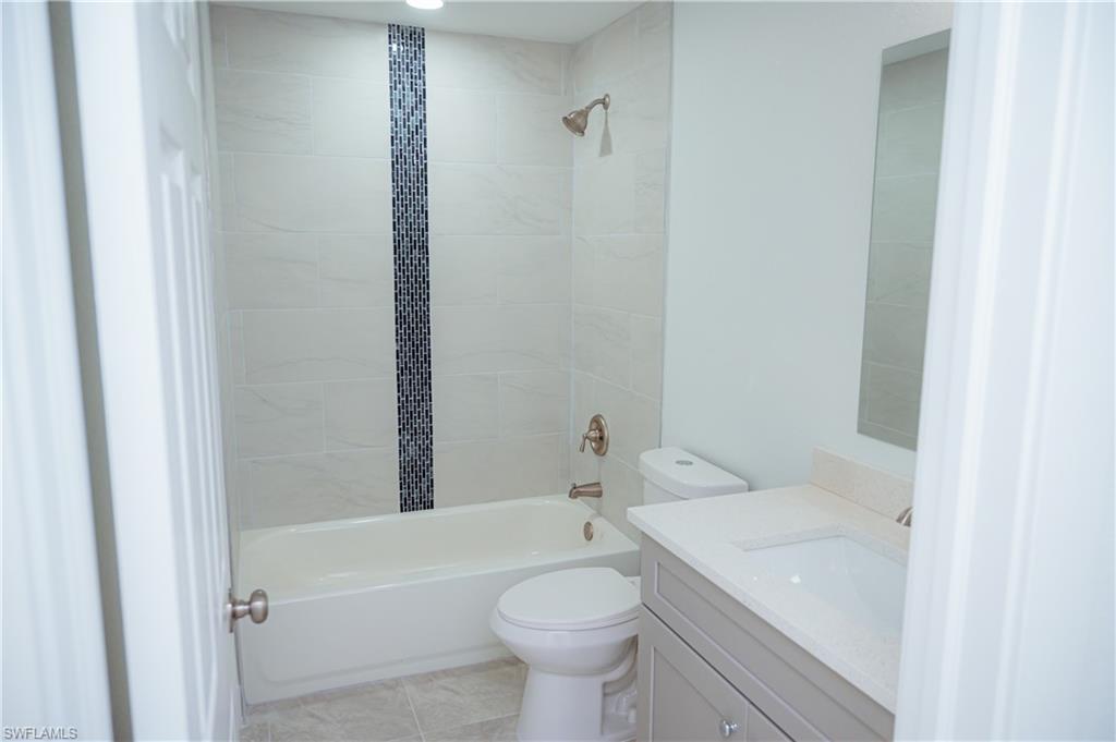 Residential in LEHIGH ACRES 3