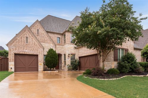 1025 W Bluff Way, Roanoke, TX, 76262 | Card Image