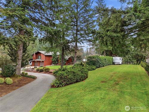 18313 Ne 219th St, Battle Ground, WA, 98604-9282 | Card Image