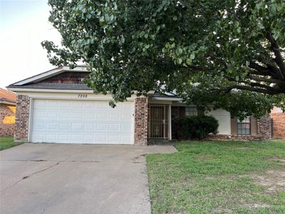 7208 Ridge Road W, House other with 3 bedrooms, 2 bathrooms and null parking in Fort Worth TX | Image 1