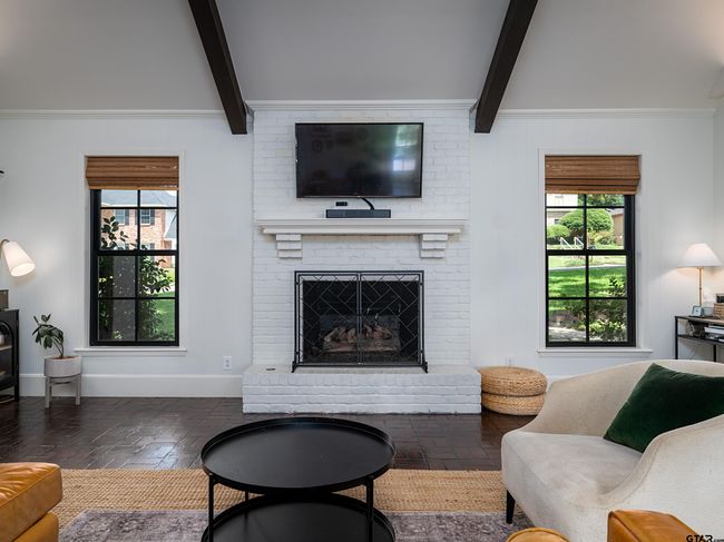 6019 Redcoat Ln, House other with 4 bedrooms, 2 bathrooms and null parking in Tyler TX | Image 7