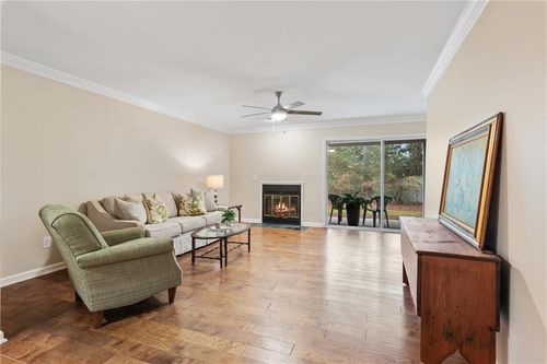 3077 Westwood Way, Alpharetta, GA, 30004-7409 | Card Image