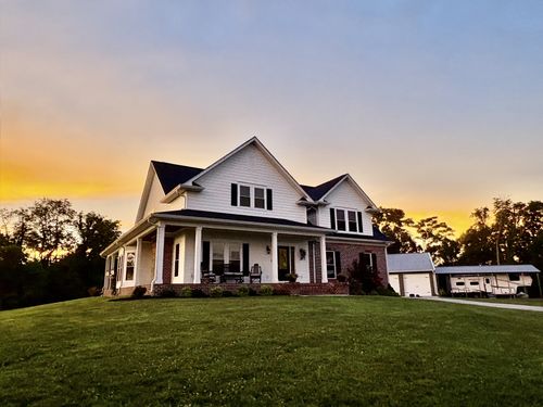 738 Mutton Hollow Hill Rd, Bethpage, TN, 37022-8548 | Card Image