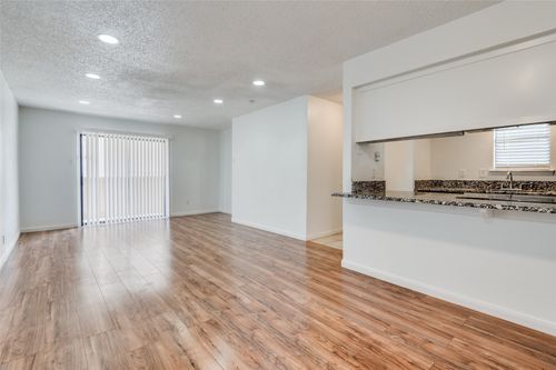 apt-1031-8110 Skillman St, Dallas, TX, 75231-2808 | Card Image
