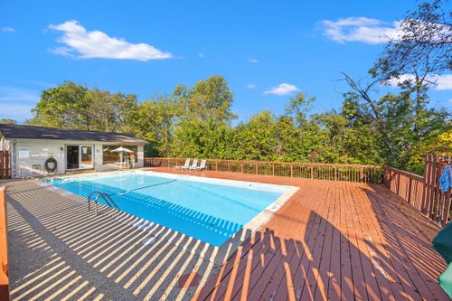 3605 Leisure Creek Ct, Lexington, KY, 40517-2902 | Card Image