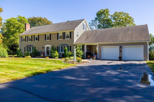1 Maple Ln, Thompson, CT, 06277-2821 | Card Image