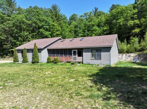 144 Strackville Road, Peru, NY, 12972 | Card Image