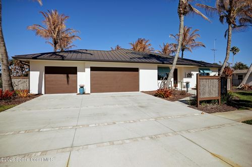 1901 Cedar Ln, Melbourne Beach, FL, 32951-2701 | Card Image