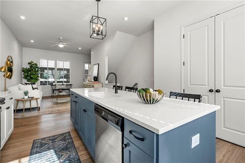 720 Perch Pl, Atlanta, GA, 30312-1556 | Card Image