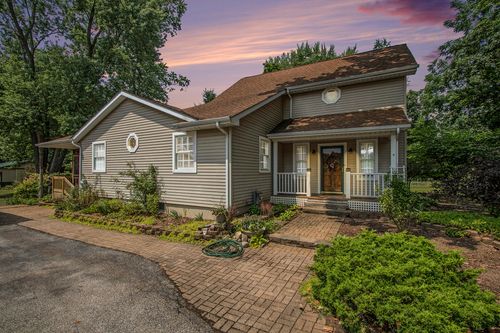 70170 Ironwood Dr, Niles, MI, 49120-7403 | Card Image