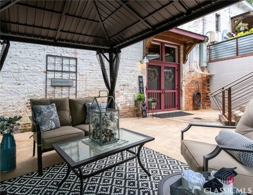 apt-402-585 White Cir, Athens, GA, 30605-4295 | Card Image