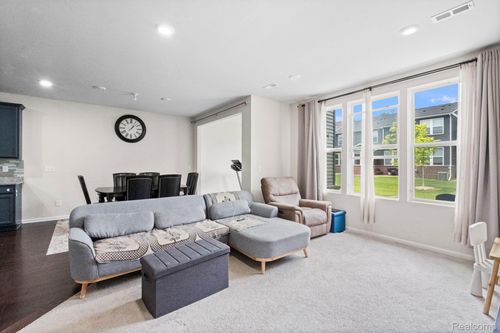 4782 Broomfield Way, Lake Orion, MI, 48359-1956 | Card Image
