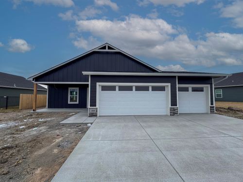 355 N Woodstone St, Derby, KS, 67037-7814 | Card Image