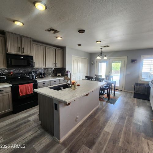 3630 E Alamo St, San Tan Valley, AZ, 85140-4333 | Card Image