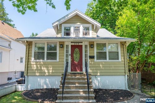 160 Mt Vernon Street, Ridgefield Park, NJ, 07660 | Card Image
