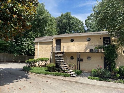 apt-k1-5400 Roswell Rd, Atlanta, GA, 30342-1933 | Card Image