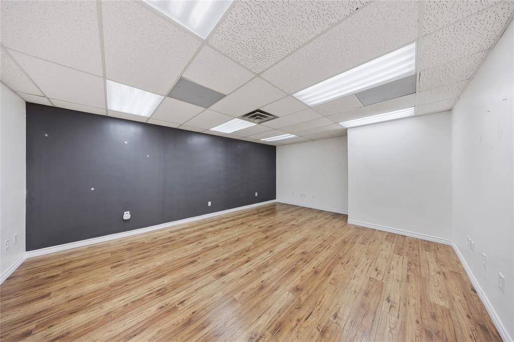 Commercial Sale in Sarnia 2
