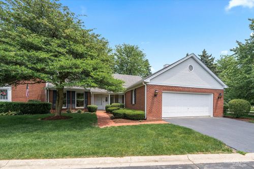 11 Hanover Ln, Sugar Grove, IL, 60554-9184 | Card Image