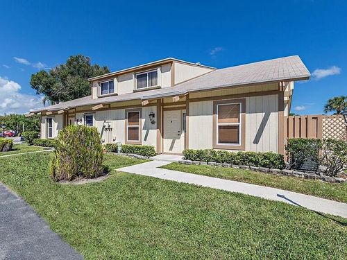 211 Maplecrest Cir, Jupiter, FL, 33458-7810 | Card Image