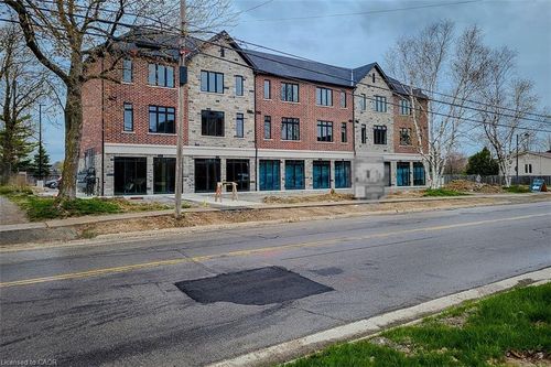 105-2620 Binbrook Rd, Binbrook, ON, L0R1C0 | Card Image