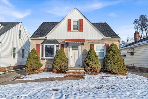 6306 Westlake Ave, Parma, OH, 44129-2356 | Card Image