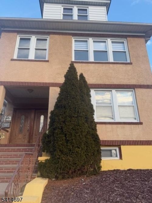 719 E 30th St, Paterson, NJ, 07513-1146 | Card Image