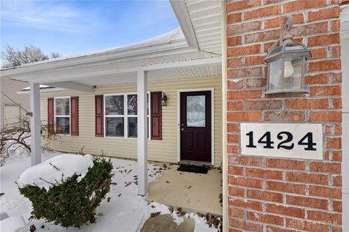 1424 Michael Dr, Troy, OH, 45373-6604 | Card Image